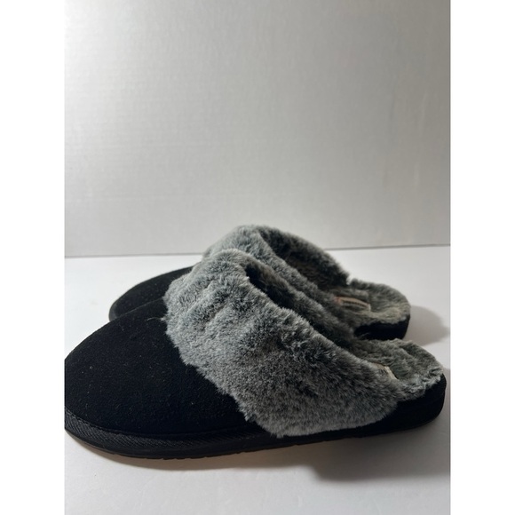 Minnetonka Cozy Black and Gray Slippers - Picture 2 of 7